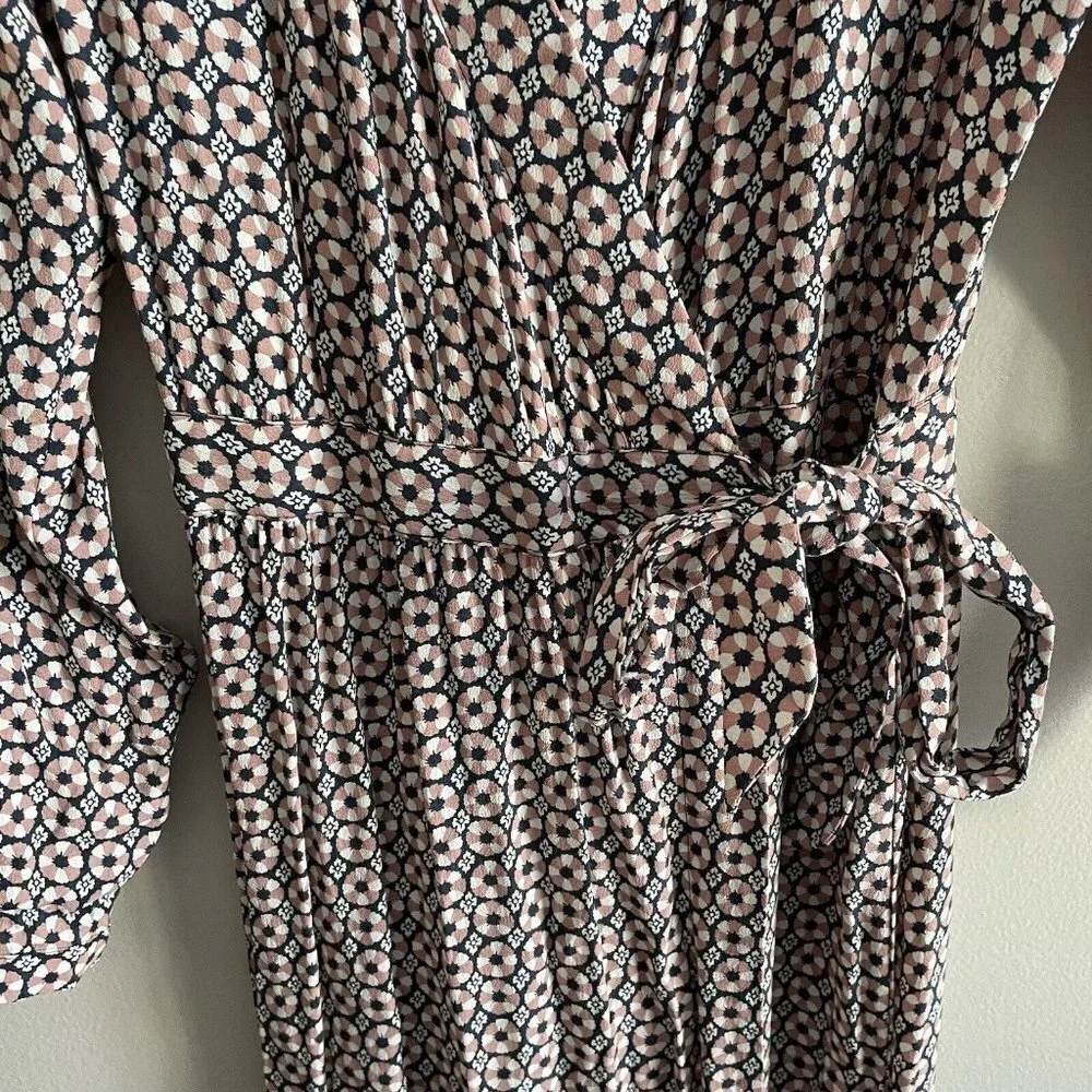 H & M Women’s SZ 2 Blue and Pink Design Long Sleeve Wrap  Dress